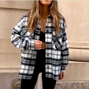 zara Italian fabric plaid over coat shirt